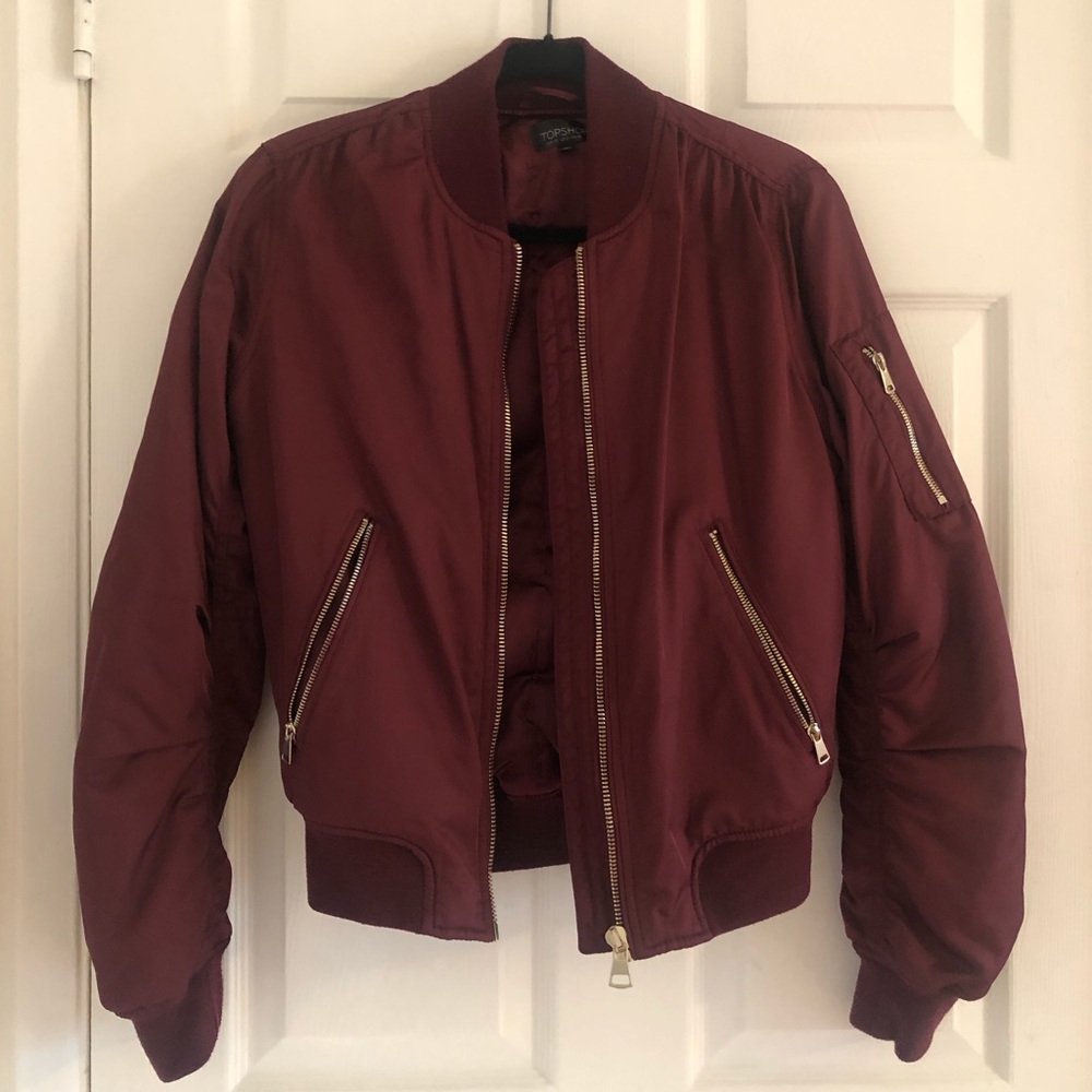 ❌ SOLD ON FB ❌ TopShop maroon bomber